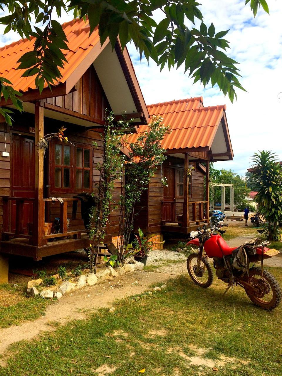 Nam Theun Sabaidee Guesthouse & Restaurant מראה חיצוני תמונה