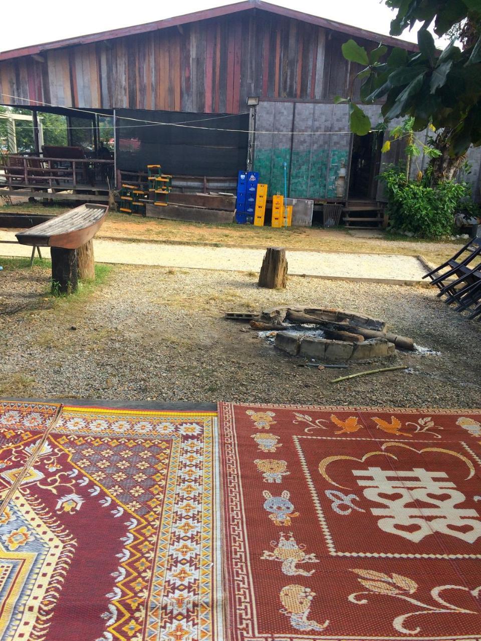 Nam Theun Sabaidee Guesthouse & Restaurant מראה חיצוני תמונה